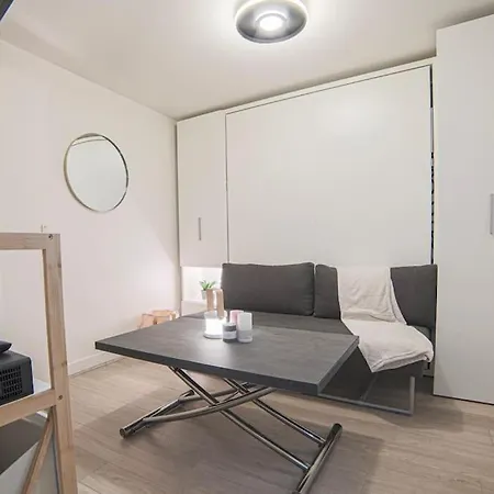 Duplex Cosy à Au Cœur Du Centre Historique Appartement *